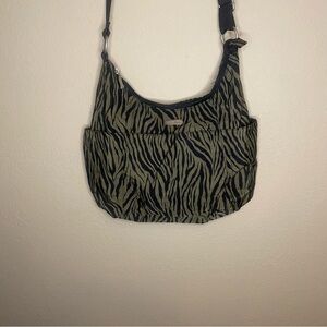 Baggallini Olive Green Black Tiger Stripe Bag
